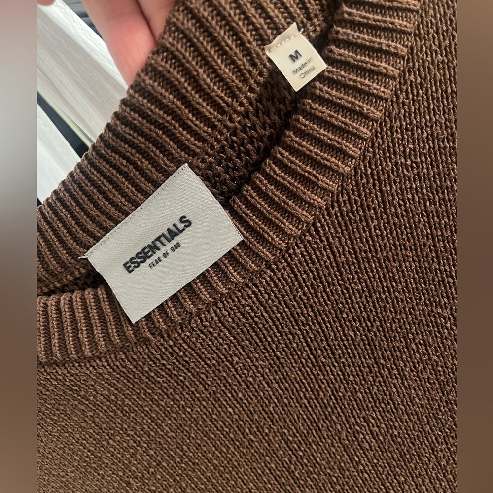 Essentials Brown Knit sweater - Picture 2 of 3